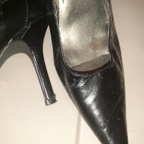Black Pointed toe shoes 9 - Picture 3 of 4